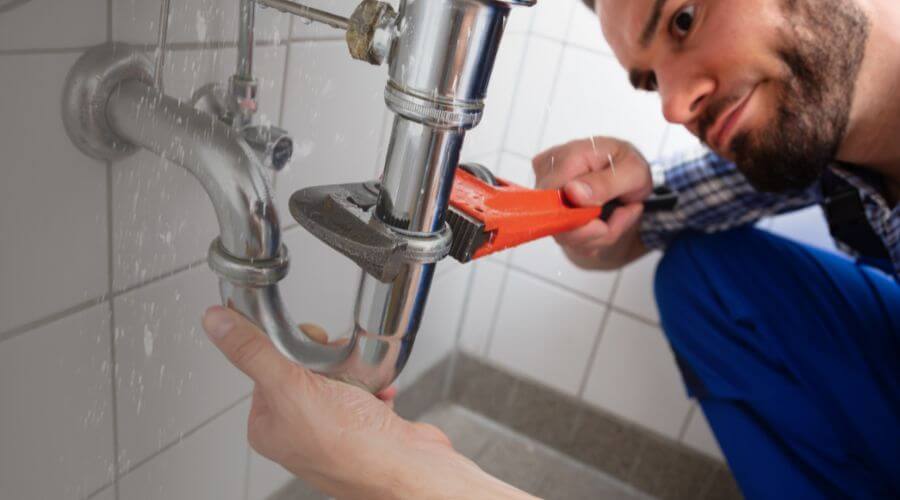 Professional same day plumber in Nome, TX